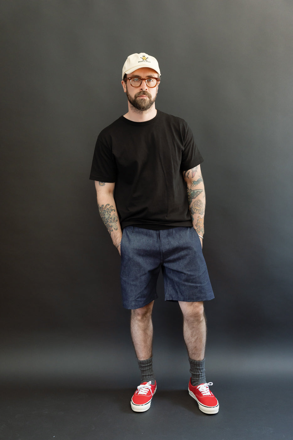 Male model, 5'9