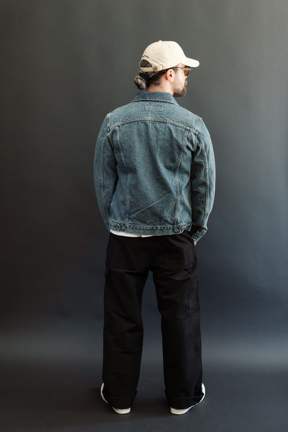 Male model, 5'9