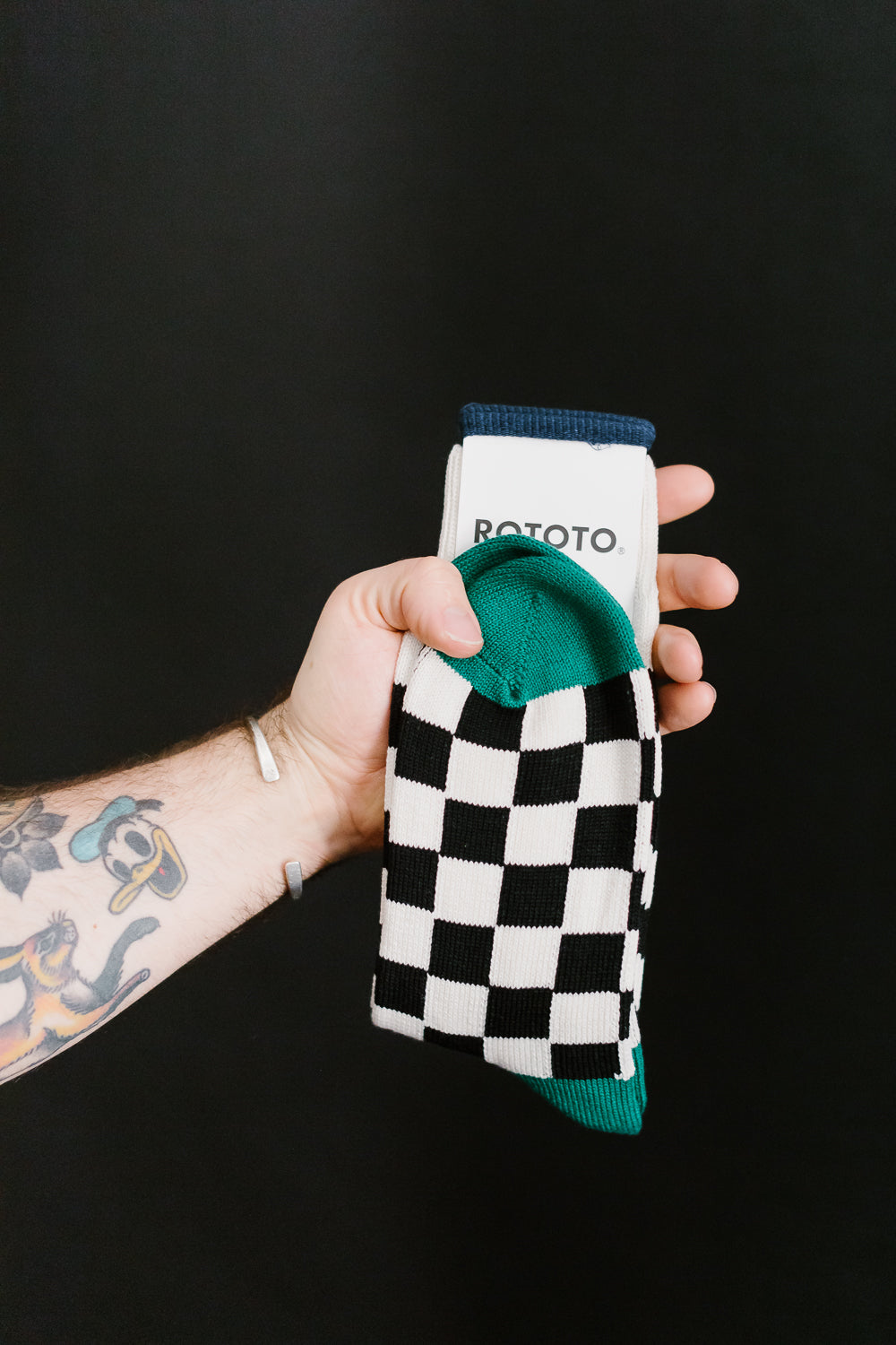 R1495 - Checkerboard Crew Socks - Ivory, Black, Green
