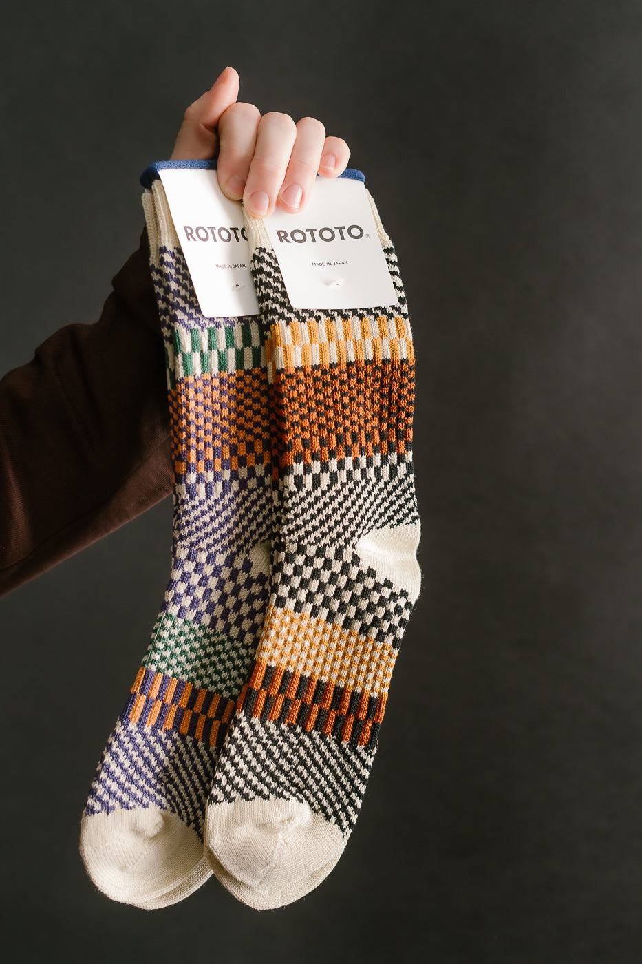 R1549 - Check & Step Crew Socks - Black