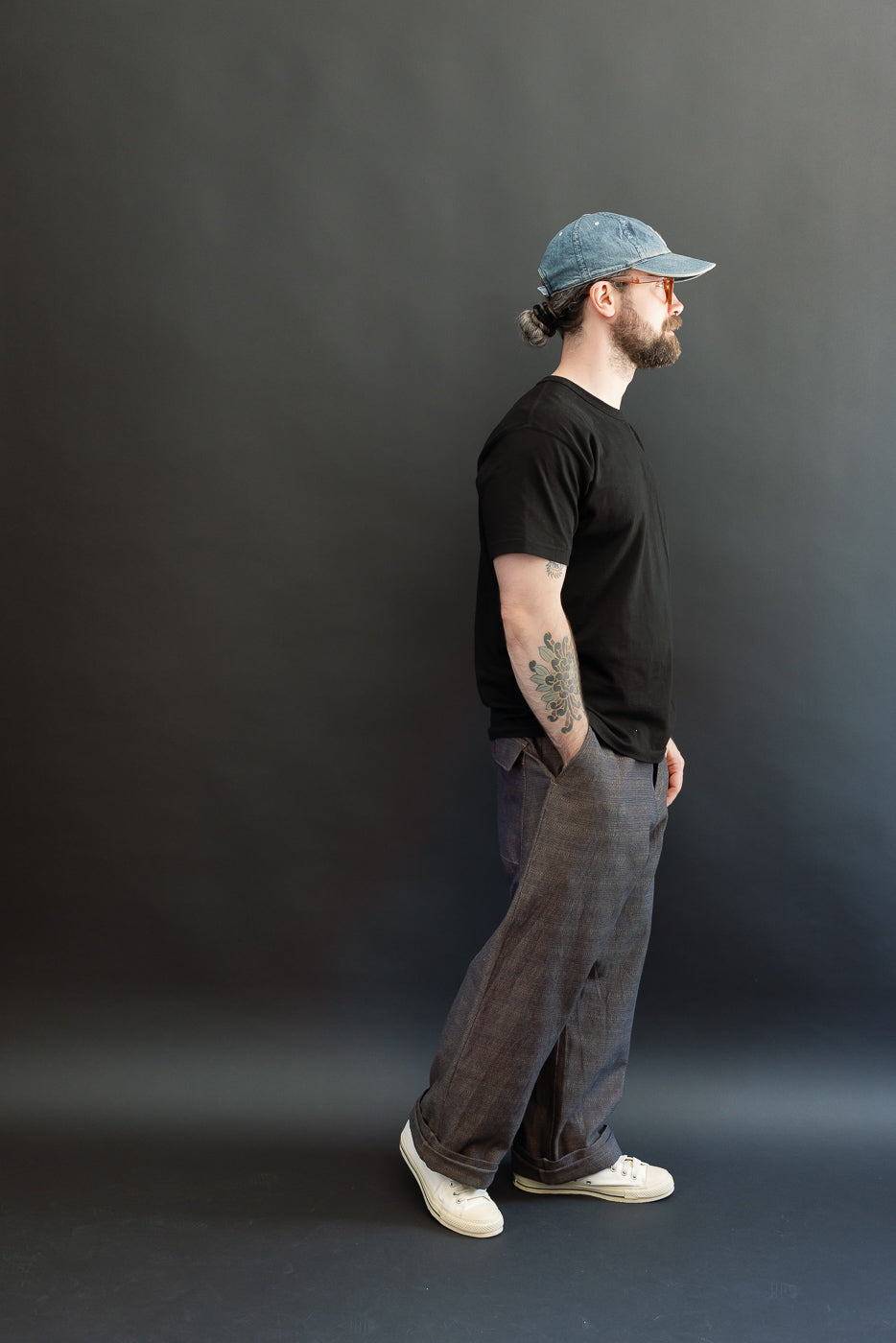 Male model, 5'9