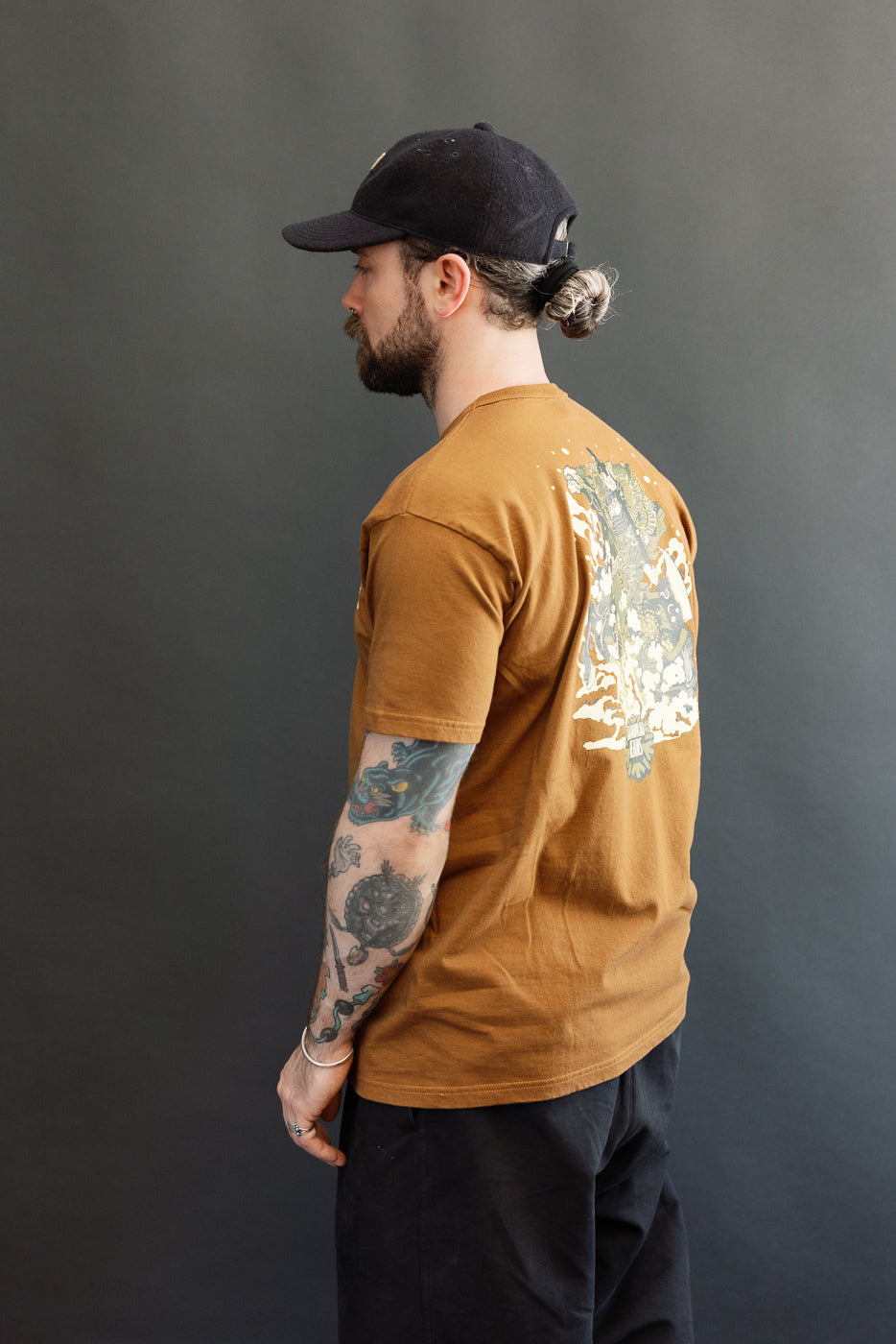 Male model, 5'9