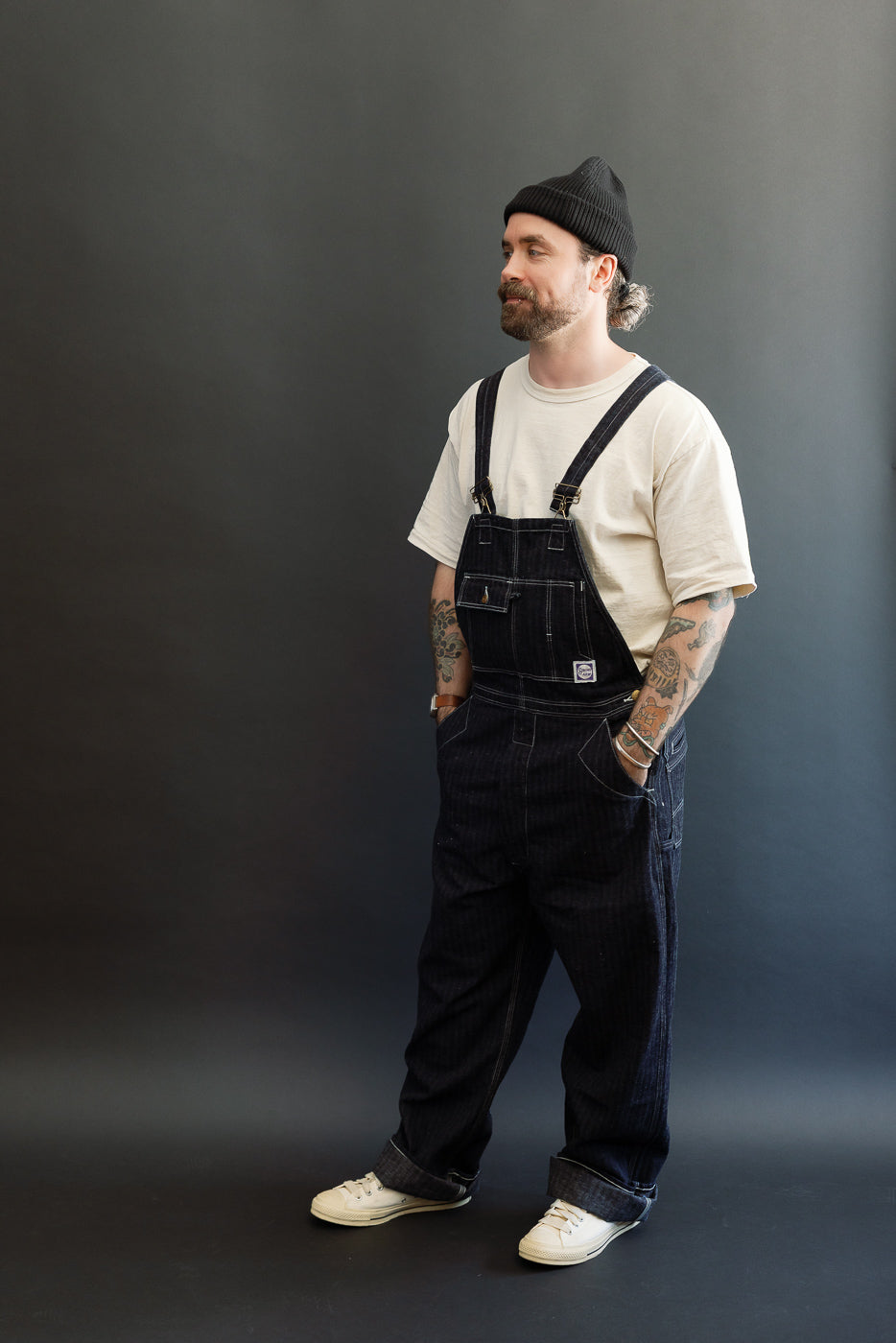 Male model, 5'9
