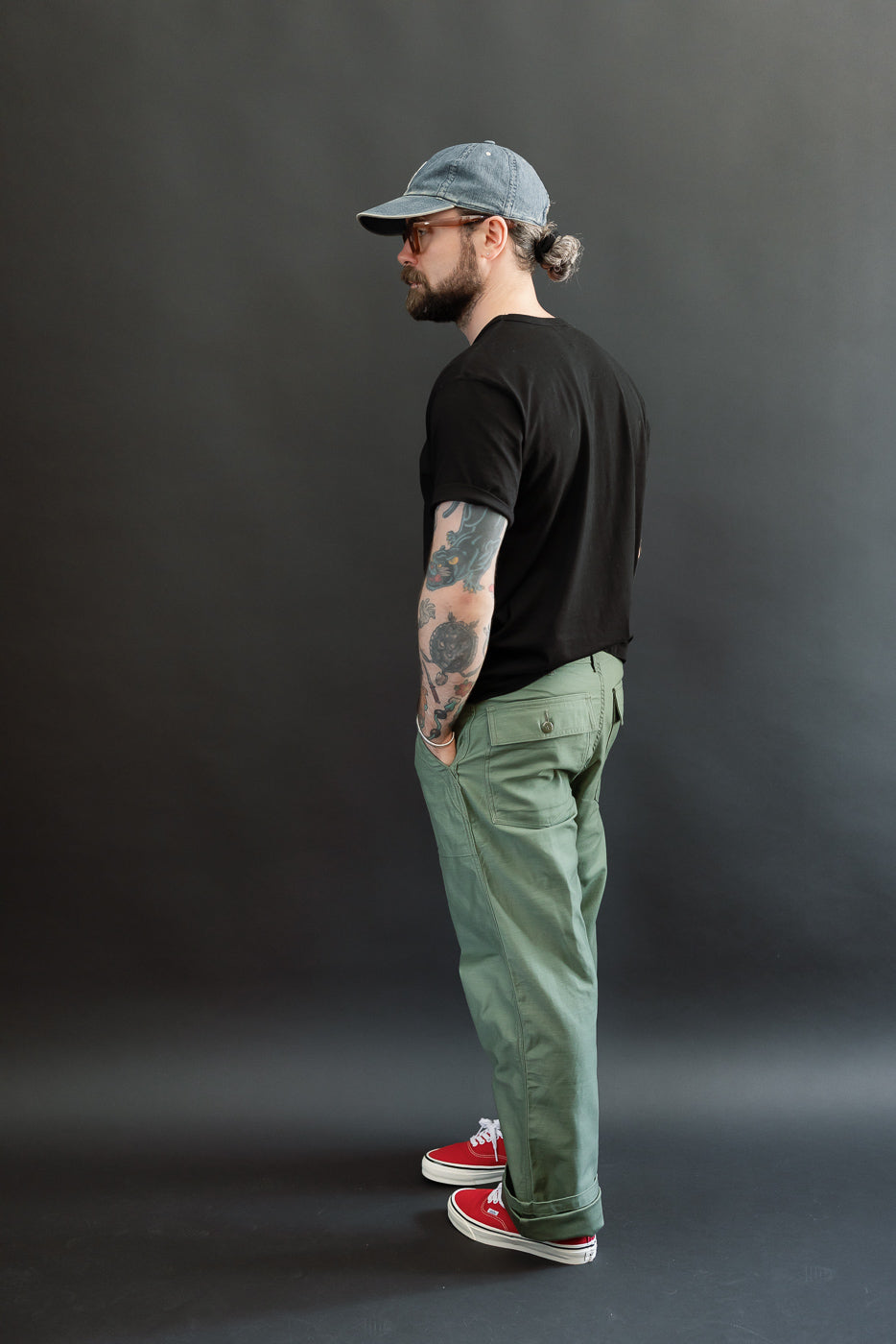 Male model, 5'9
