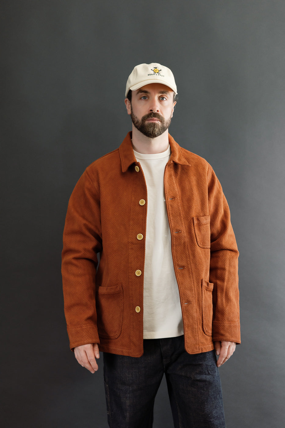 Full body front view of a male model, 5'9
