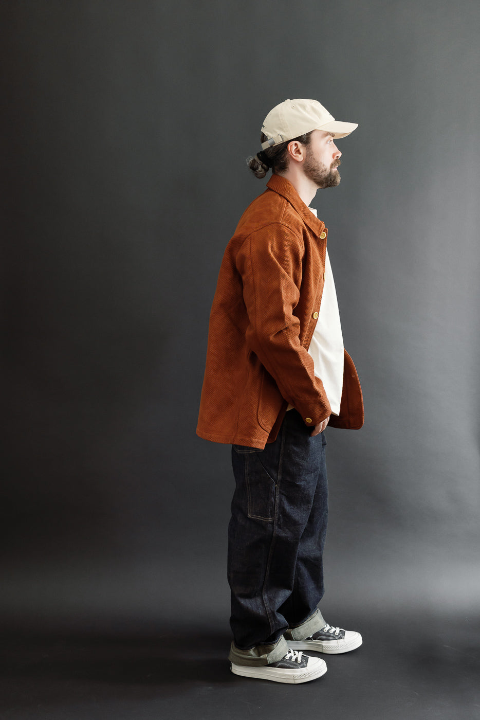 Full body side view of a 5'9