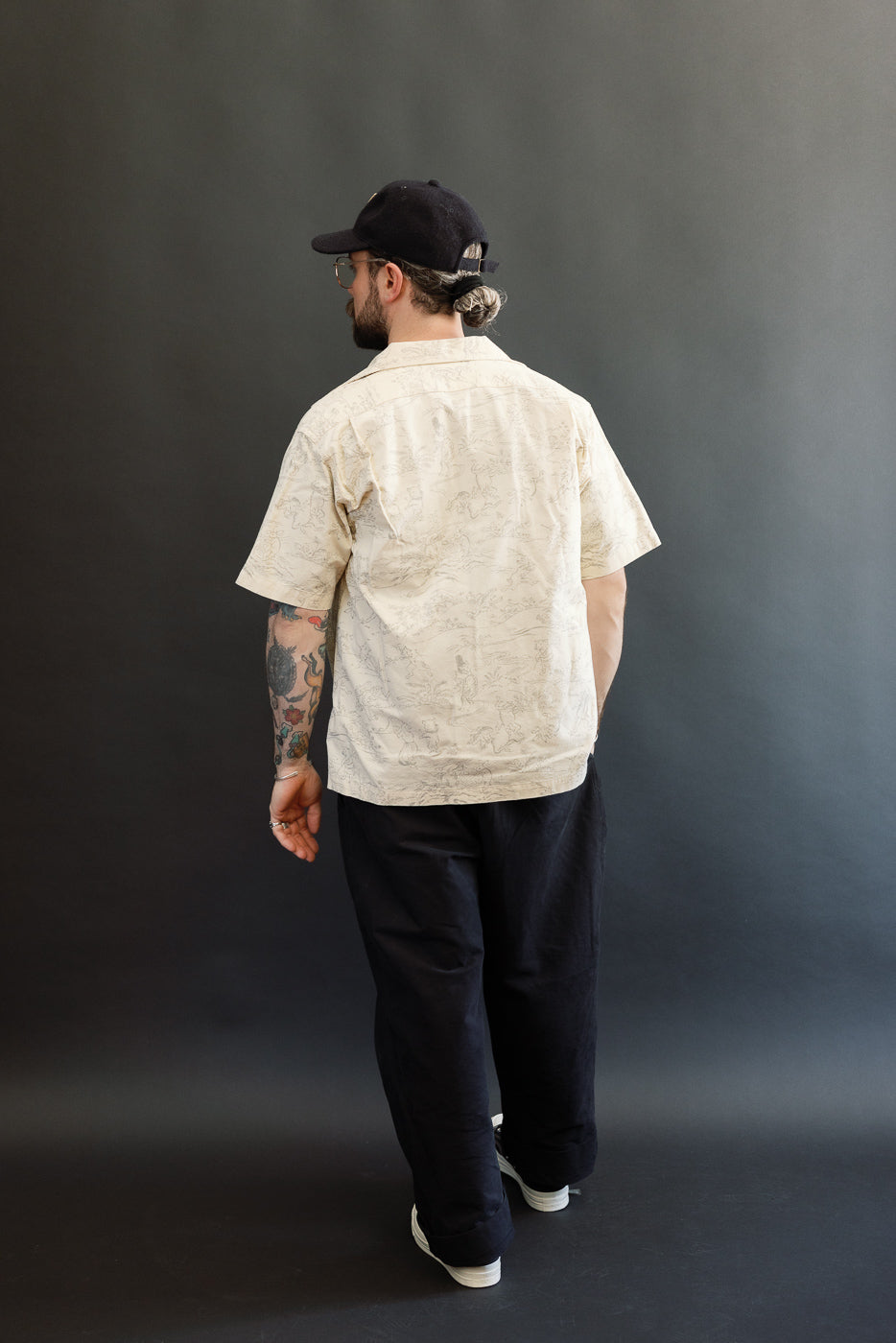 Male model, 5'9