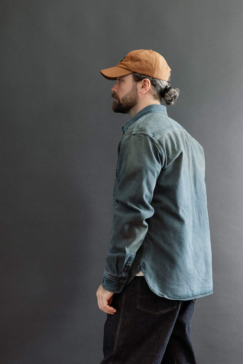 Side view of a 5'9