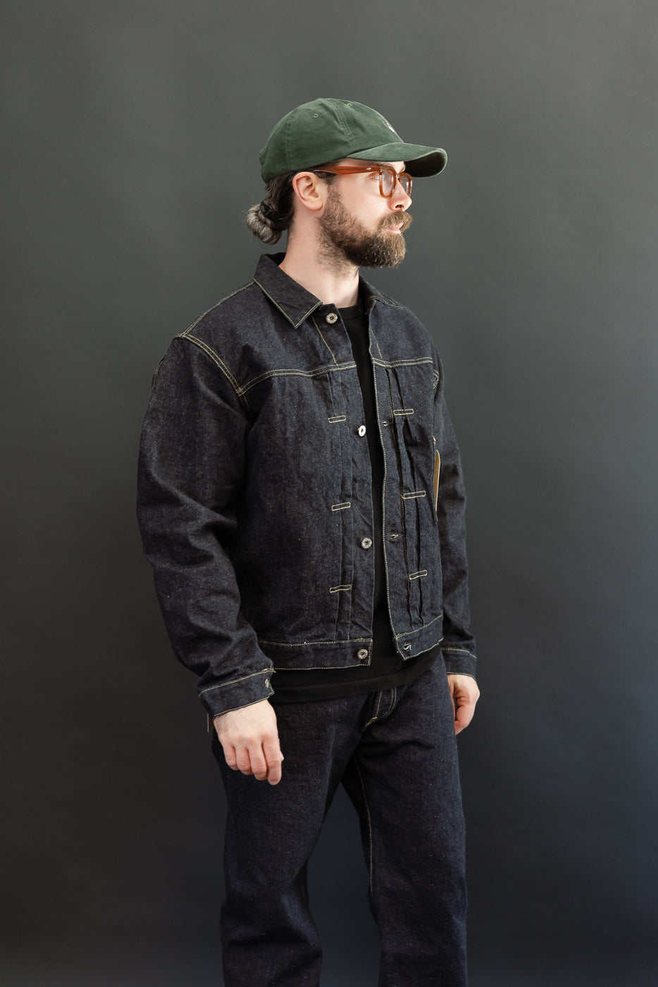 Male model, 5'9