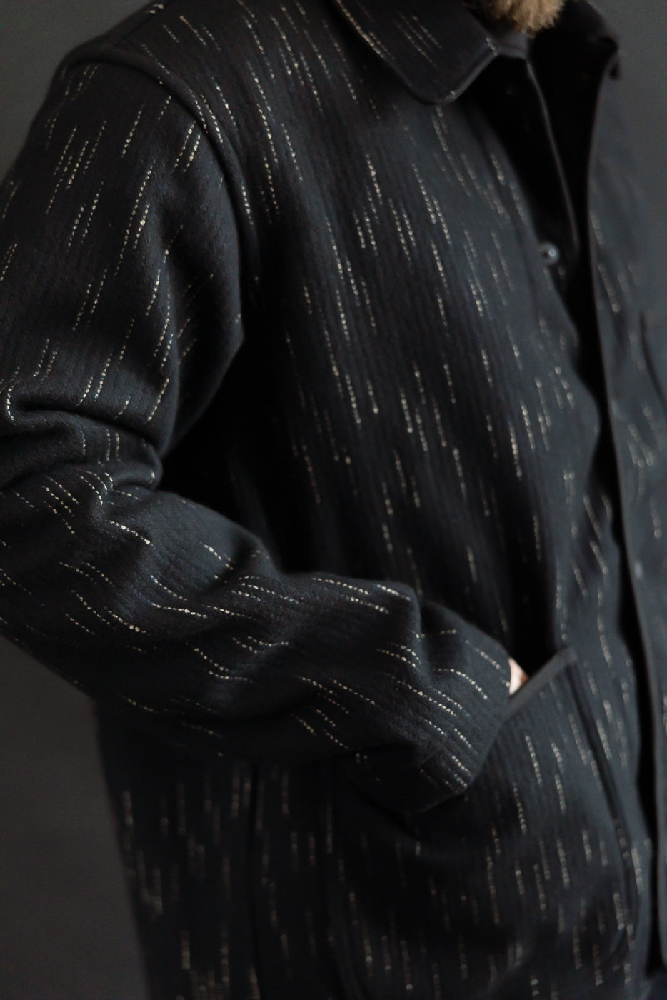 Close-up of male model, 5'9