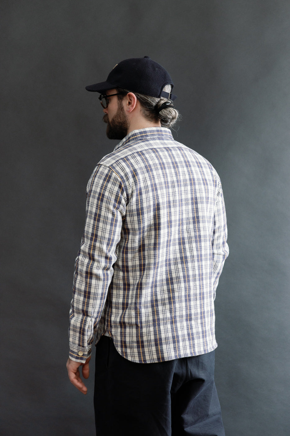 Male model 5'9