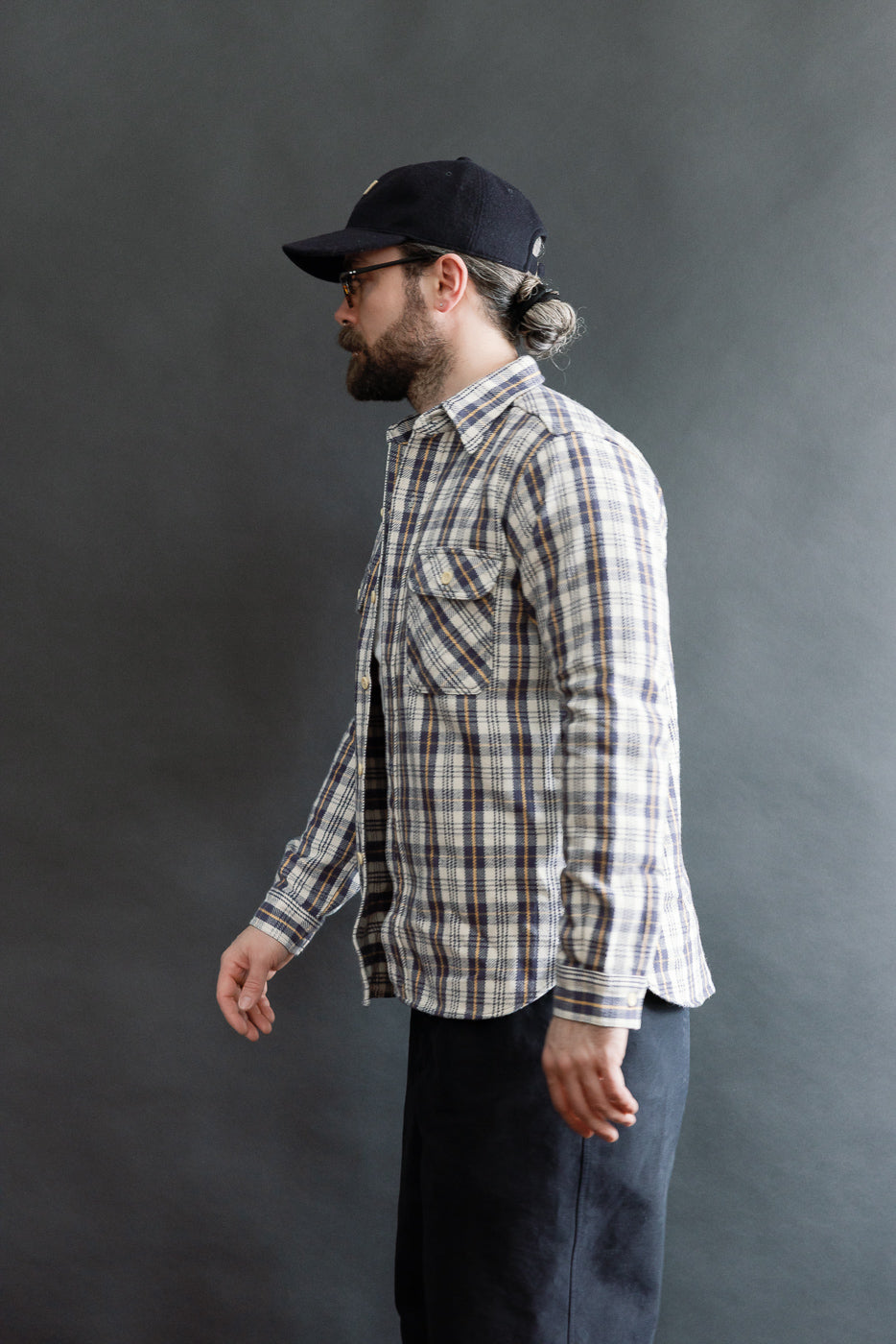 Male model 5'9