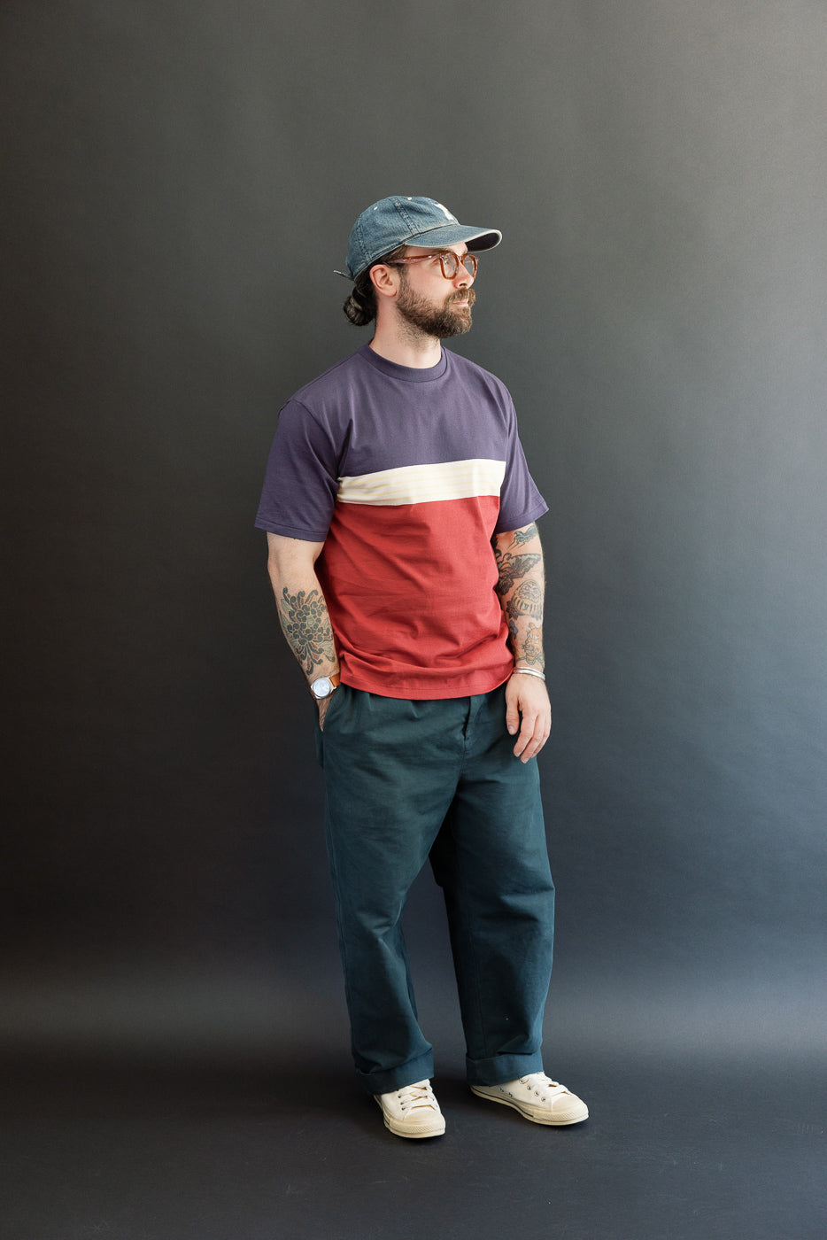 Full body front view of a male model, 5'9