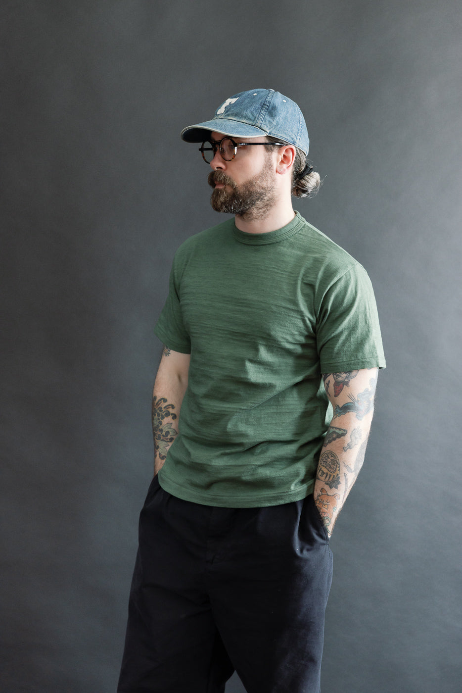 Male model 5'9