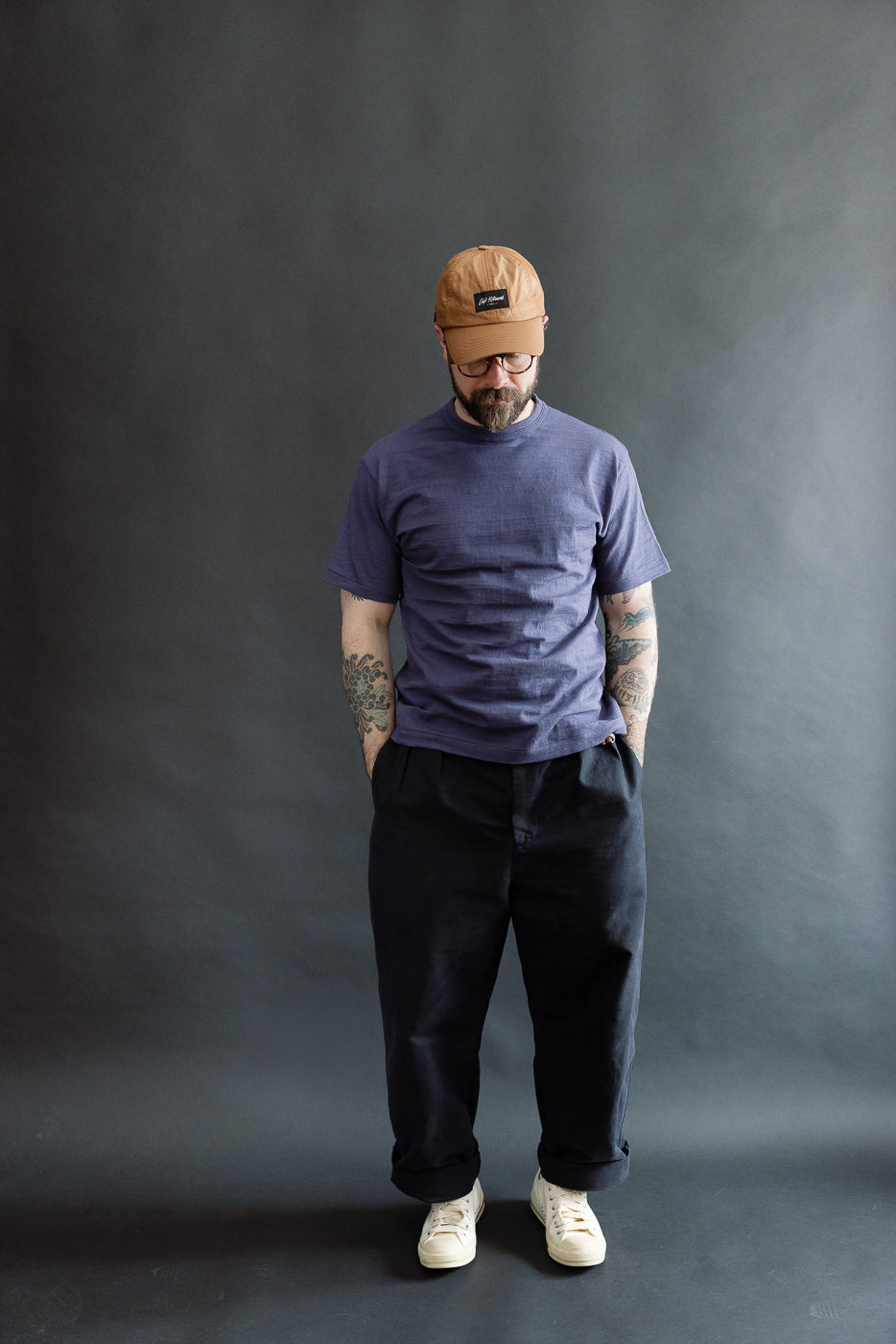 Full body front view of male model, 5'9