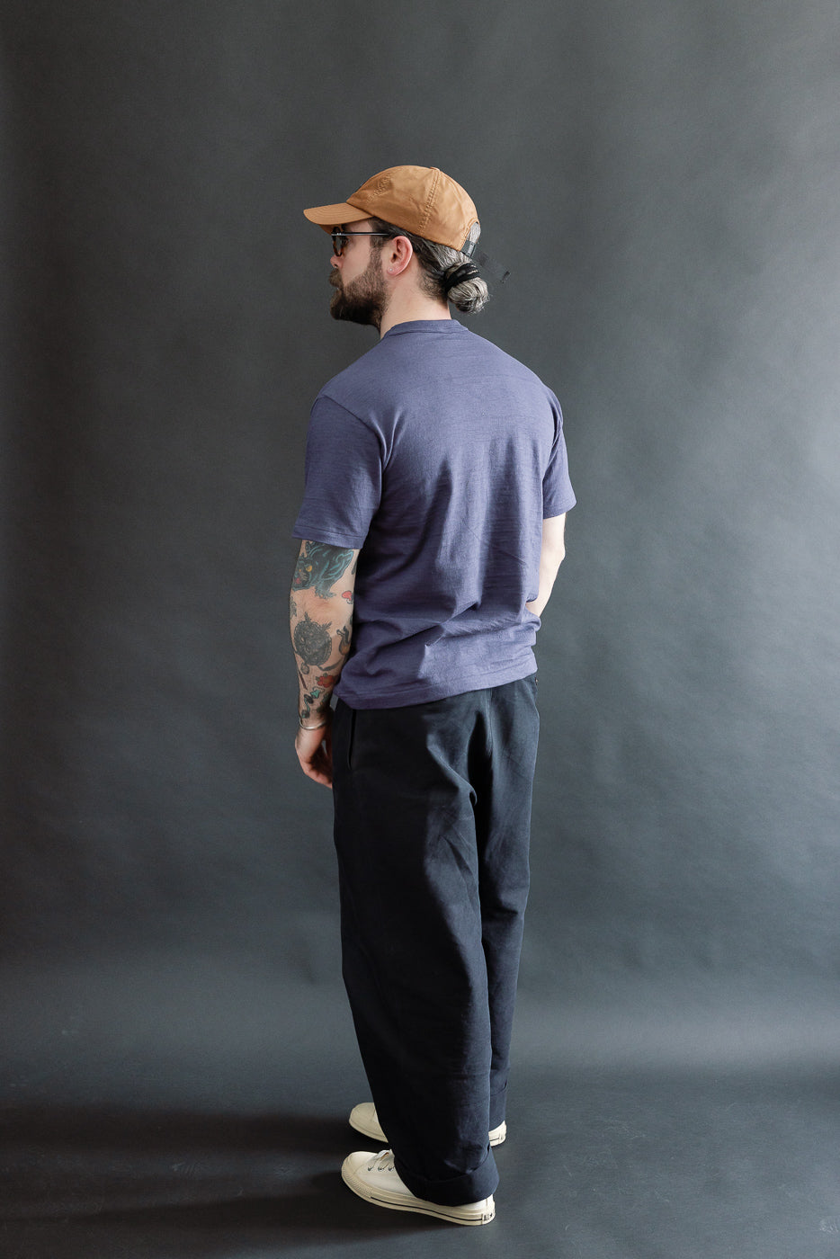 Male model 5'9