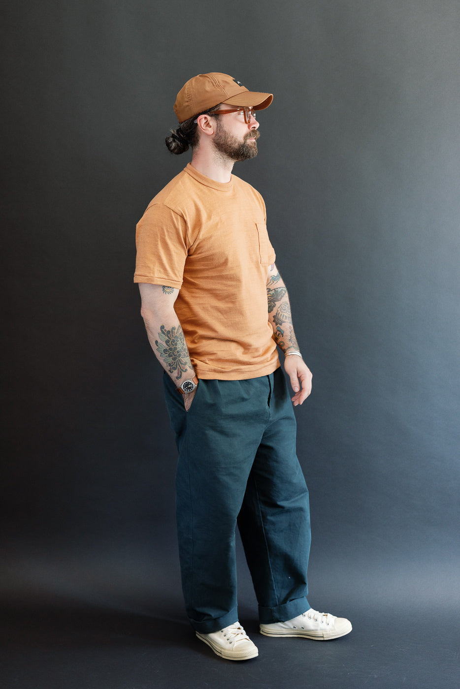 Full body side view of a 5'9