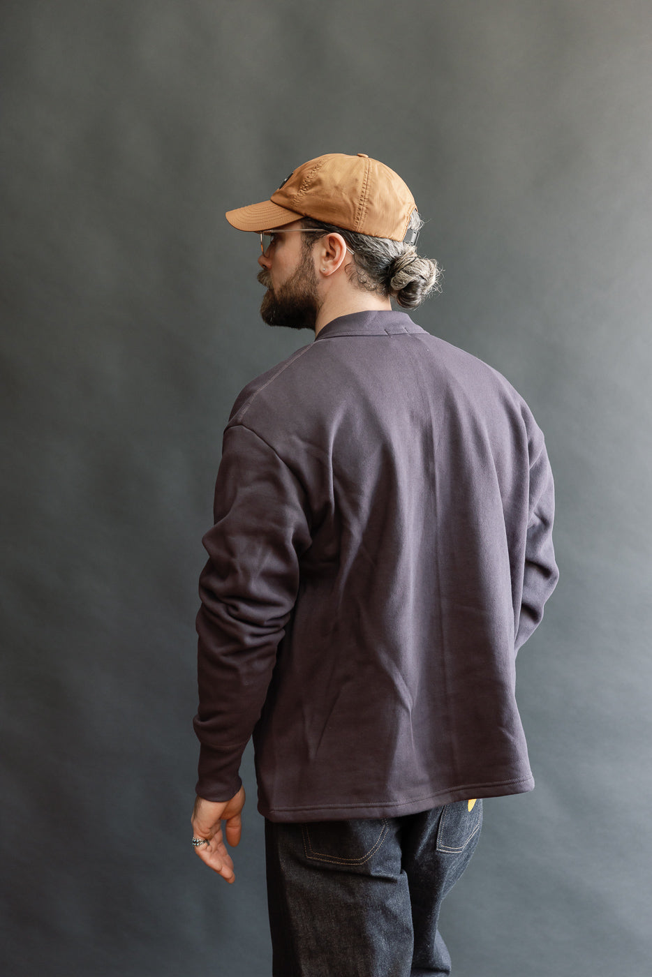 Male model 5'9