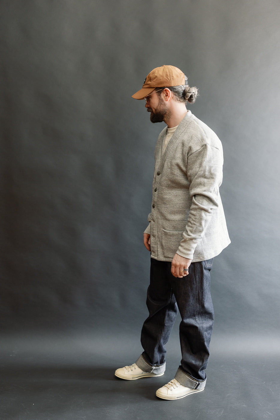 Male model 5'9