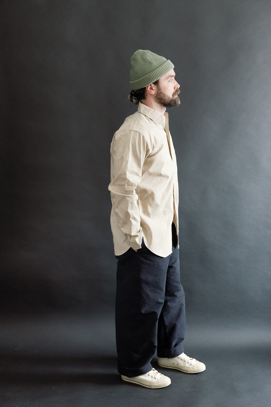 Full body side view of male model 5'9