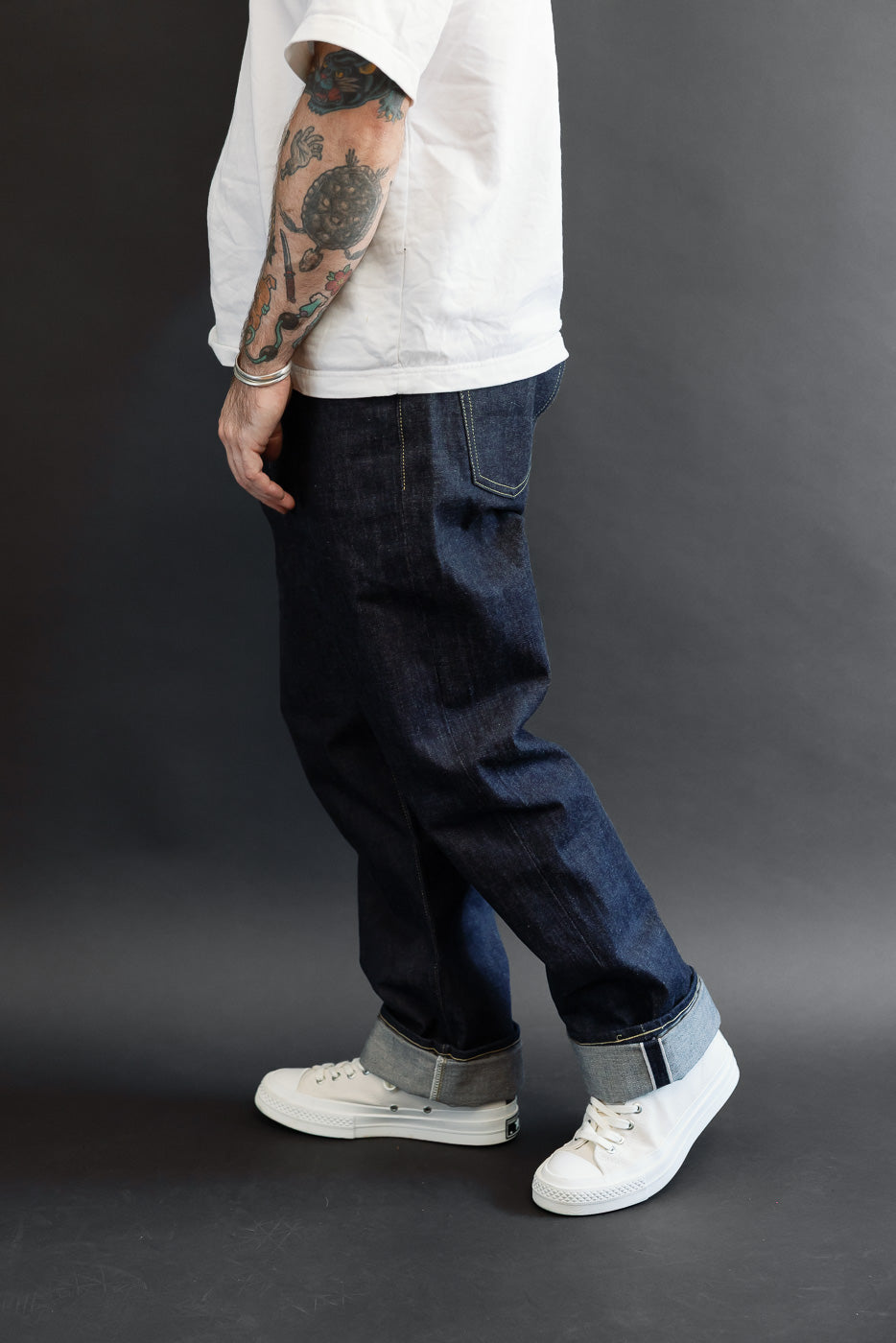 Side view of a 5'9