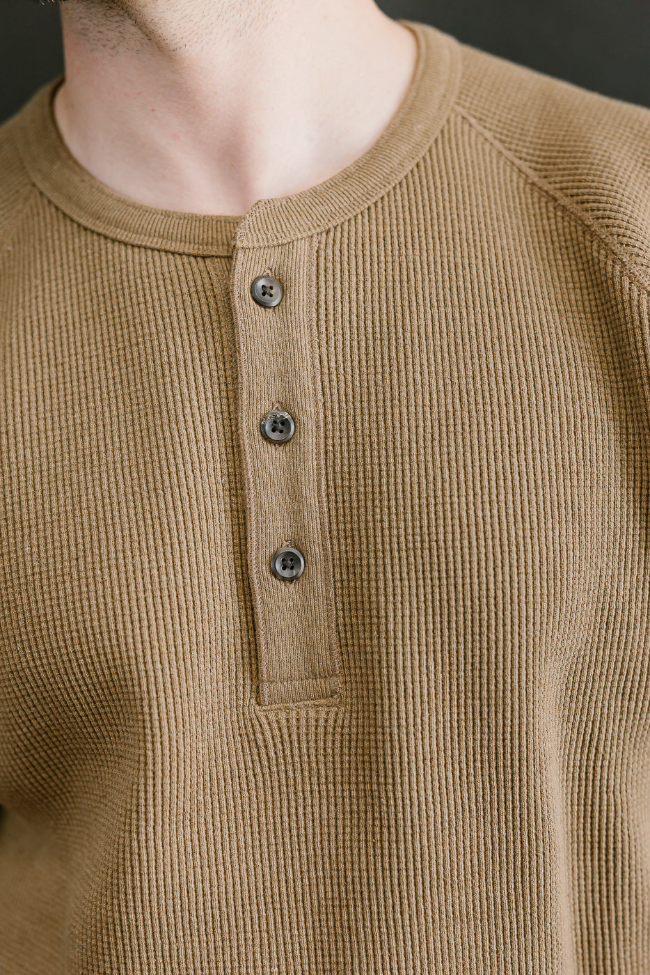 Foxfibre® Heavyweight Waffle Henley Iron Mordant - Coyote 80
