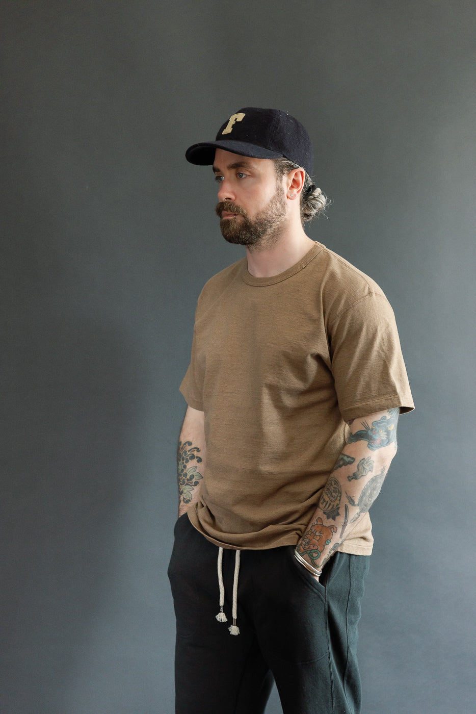 Male model, 5'9
