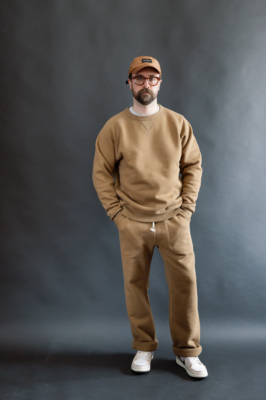 Front view, full body of male model 5'9