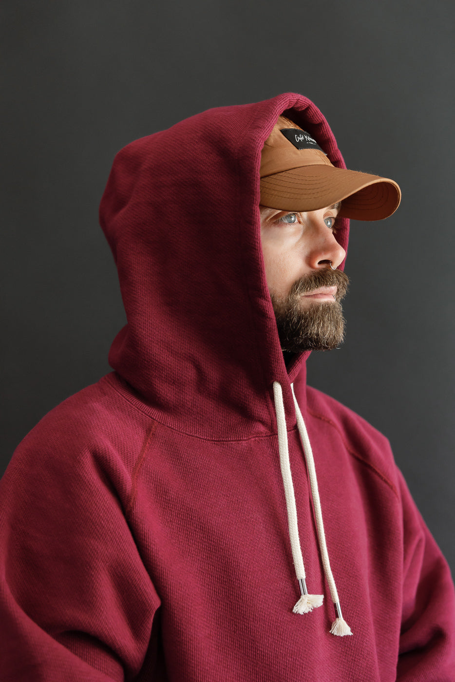Side profile, upper body view of a 5'9