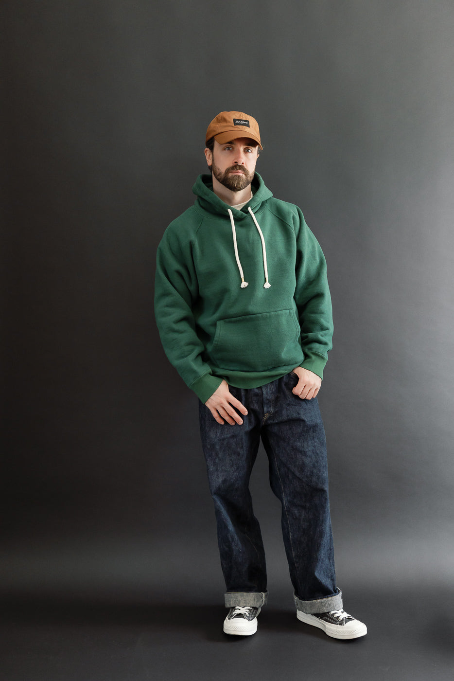 Full body front view of a 5'9