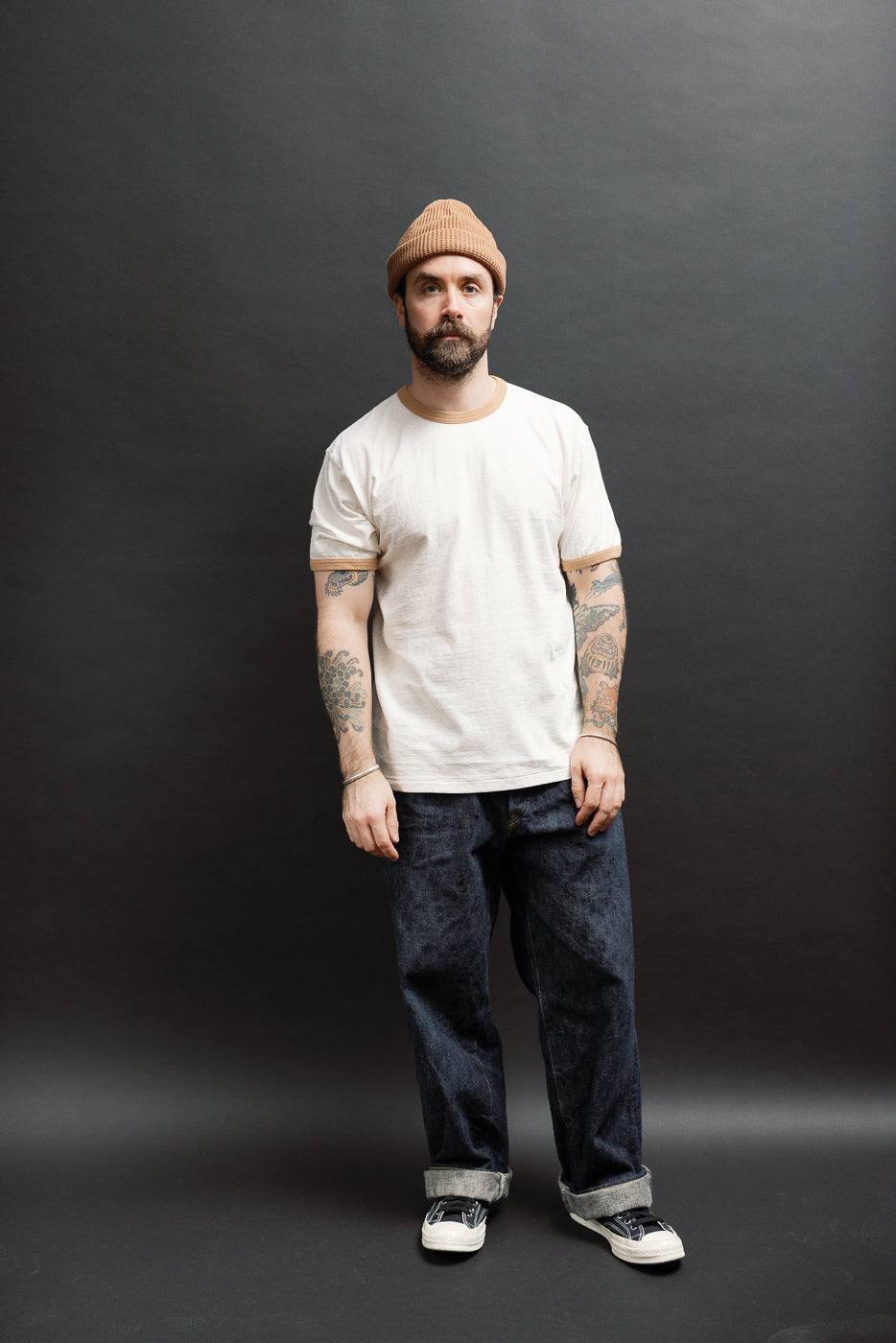 Full body front view of a 5'9