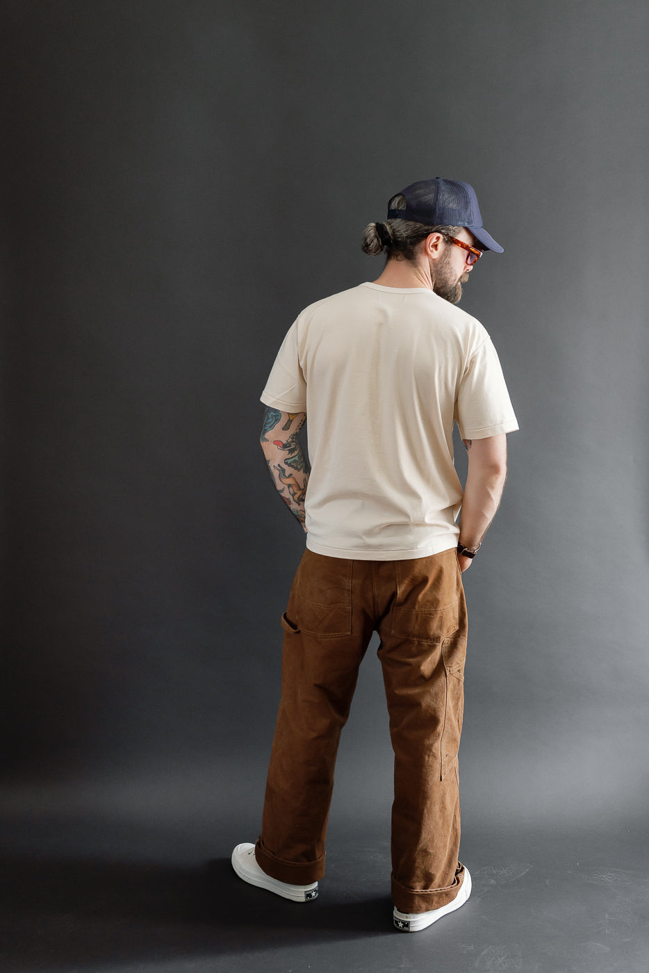 Full body back view of a 5'9