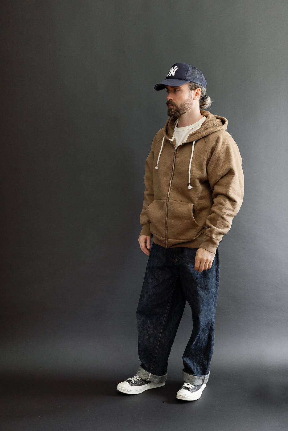 Full body side view of a 5'9