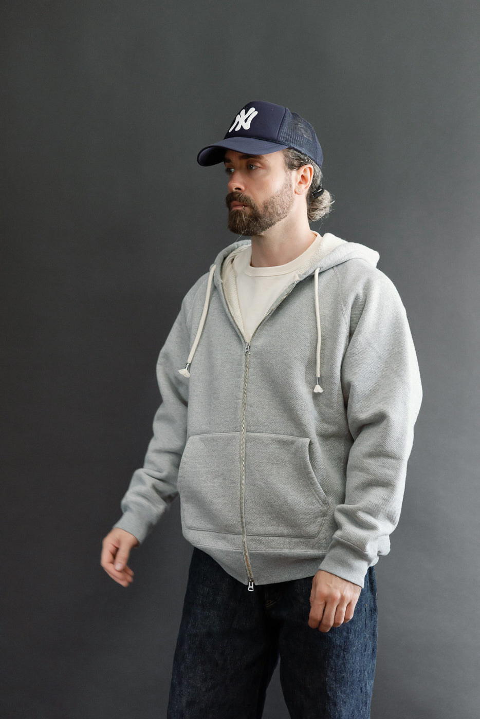 Full body front view of a 5'9