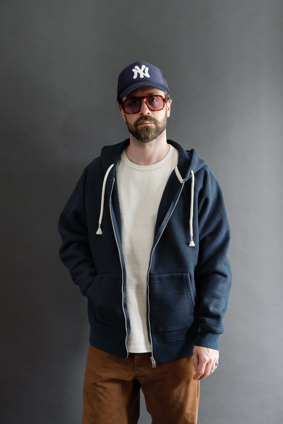 Full body front view of male model, 5'9