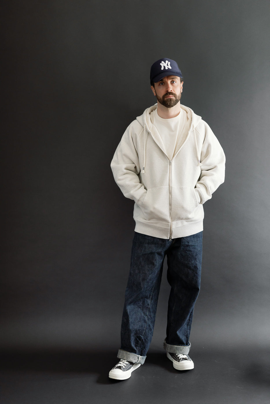 Full body front view of a 5'9
