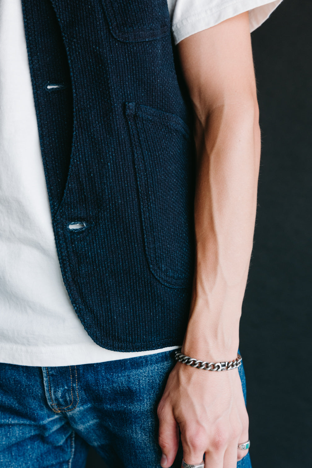 04-062 - Sashiko Hunting Vest - Indigo